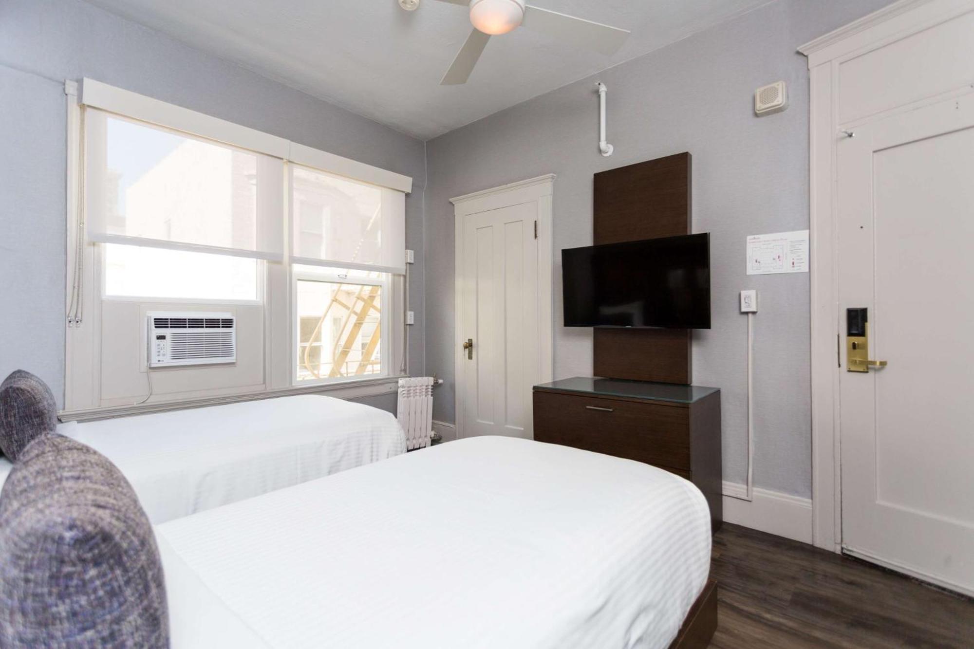 Hotel Cartwright Union Square - Bw Premier Collection 3*